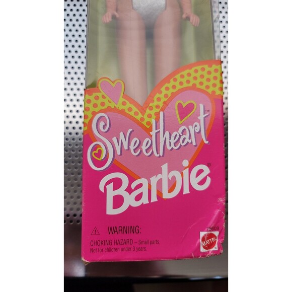 1997 Sweetheart Barbie Doll Mattel 18608 New In Box NIB NOT Sealed Missing...... - Picture 2 of 14